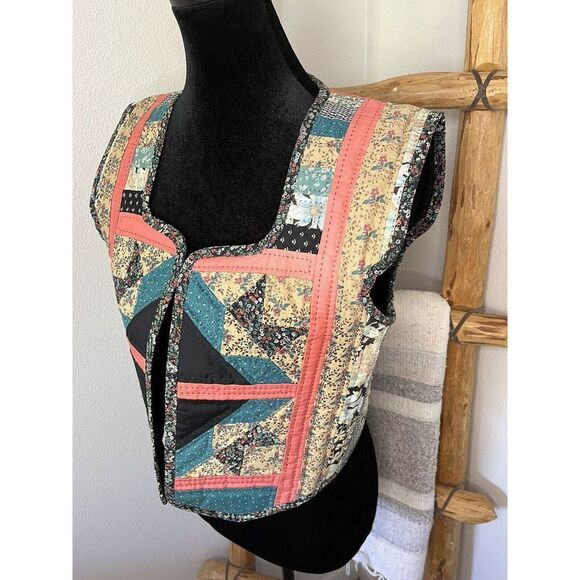 Vintage Quilt Reversible Vest With Cap Sleeve One Of A Kind Size S - Picture 2 of 16
